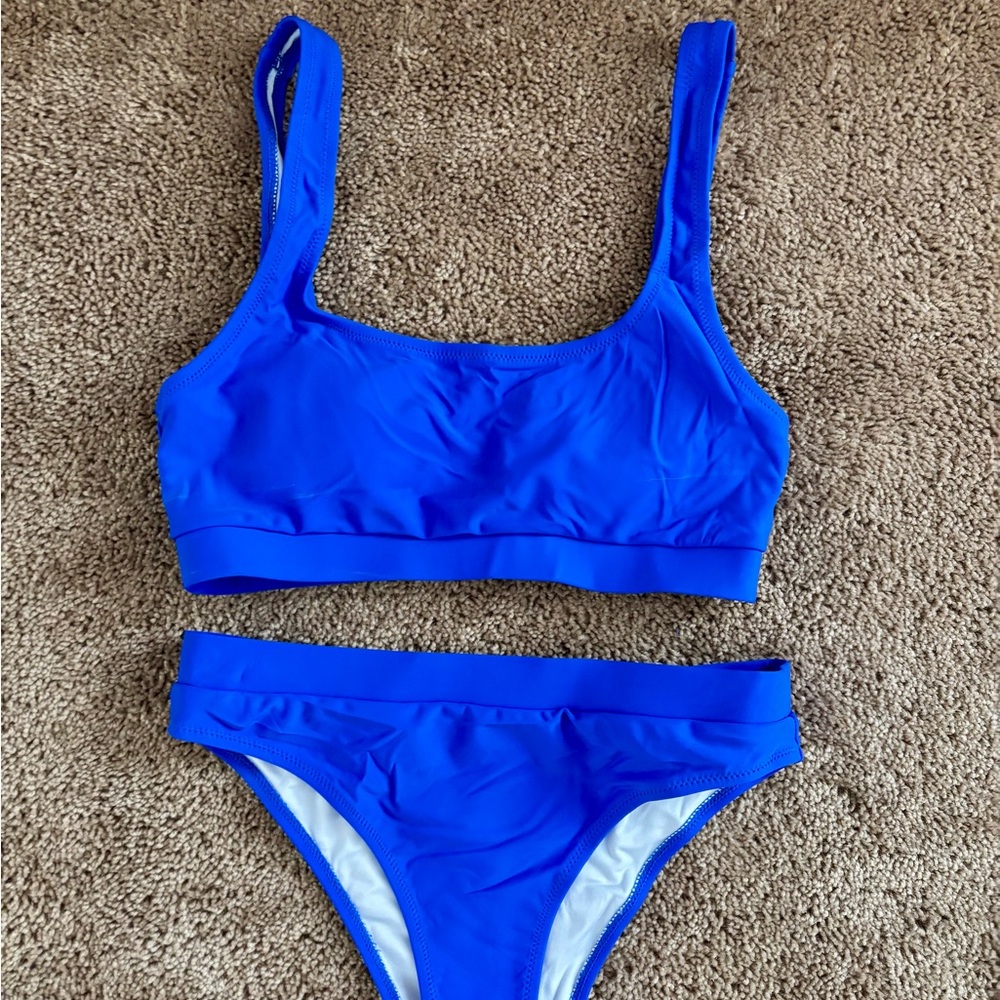 Blue bikini - Picture 3 of 5
